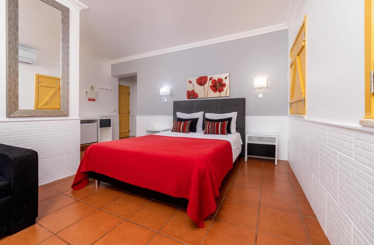 Rosa Dos Ventos Bed & Breakfast Zambujeira do Mar Bagian luar foto