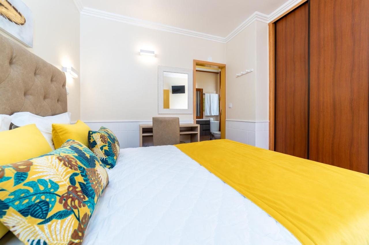 Rosa Dos Ventos Bed & Breakfast Zambujeira do Mar Bagian luar foto