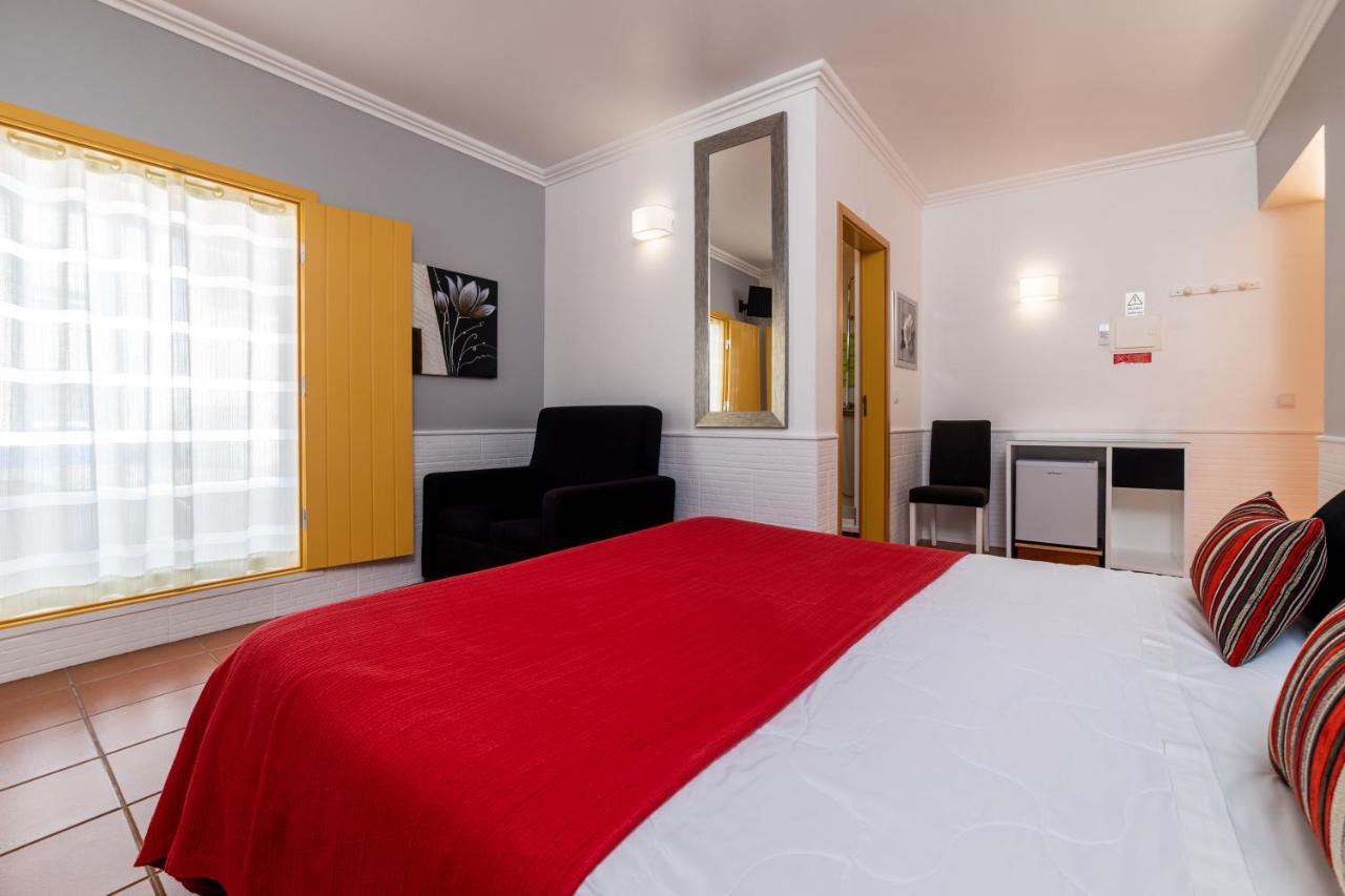 Rosa Dos Ventos Bed & Breakfast Zambujeira do Mar Bagian luar foto